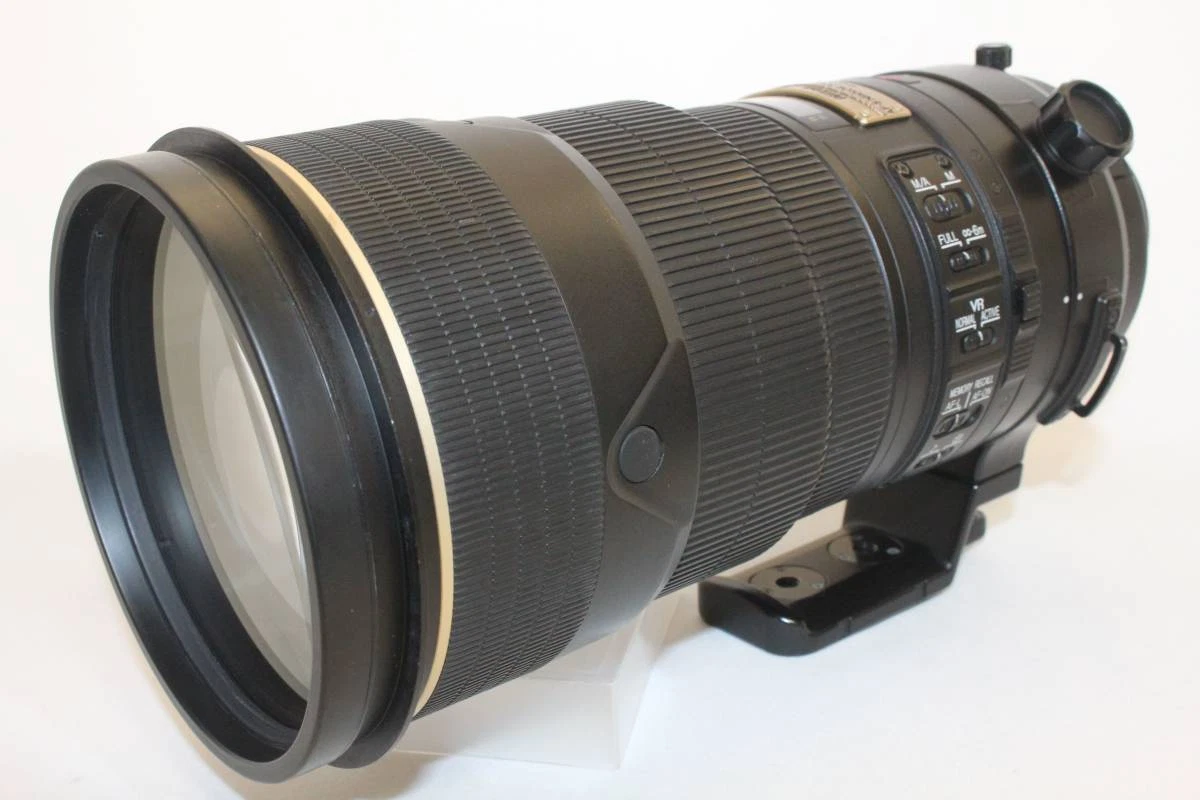 Nikon AF-S VR Nikkor ED 300mm F2.8G (IF) (500-025)