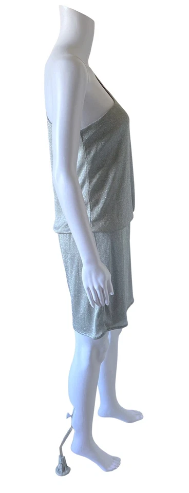 Mini Vestido Blusa de Fiesta JS BOUTIQUE Para Mujer Talla 8 Plateado Brillante Un Hombro Foto 2 de 4
