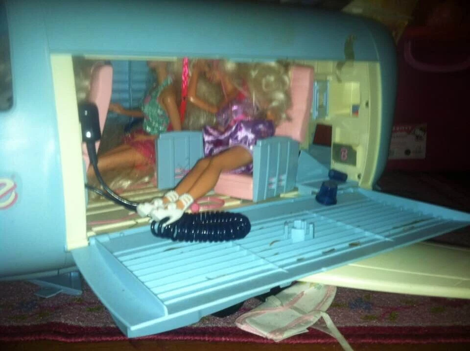 美泰芭比娃娃蓝色护照魅力度假飞机 CalltxT32I837nine974 — 第 3/4 张图片