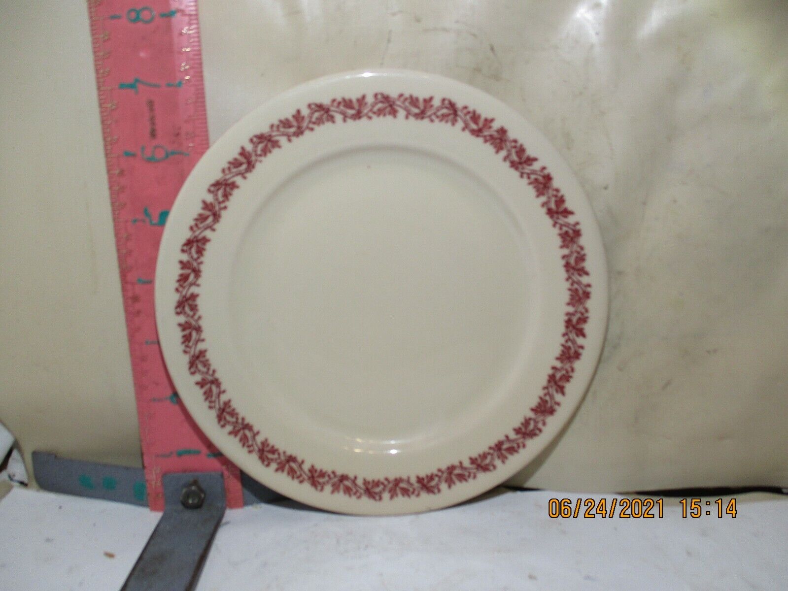 IROQUOIS CHINA RESTAURANT WARE 7 3/8 INCH PLATE - CODE V-9 , 1936 OR 1965