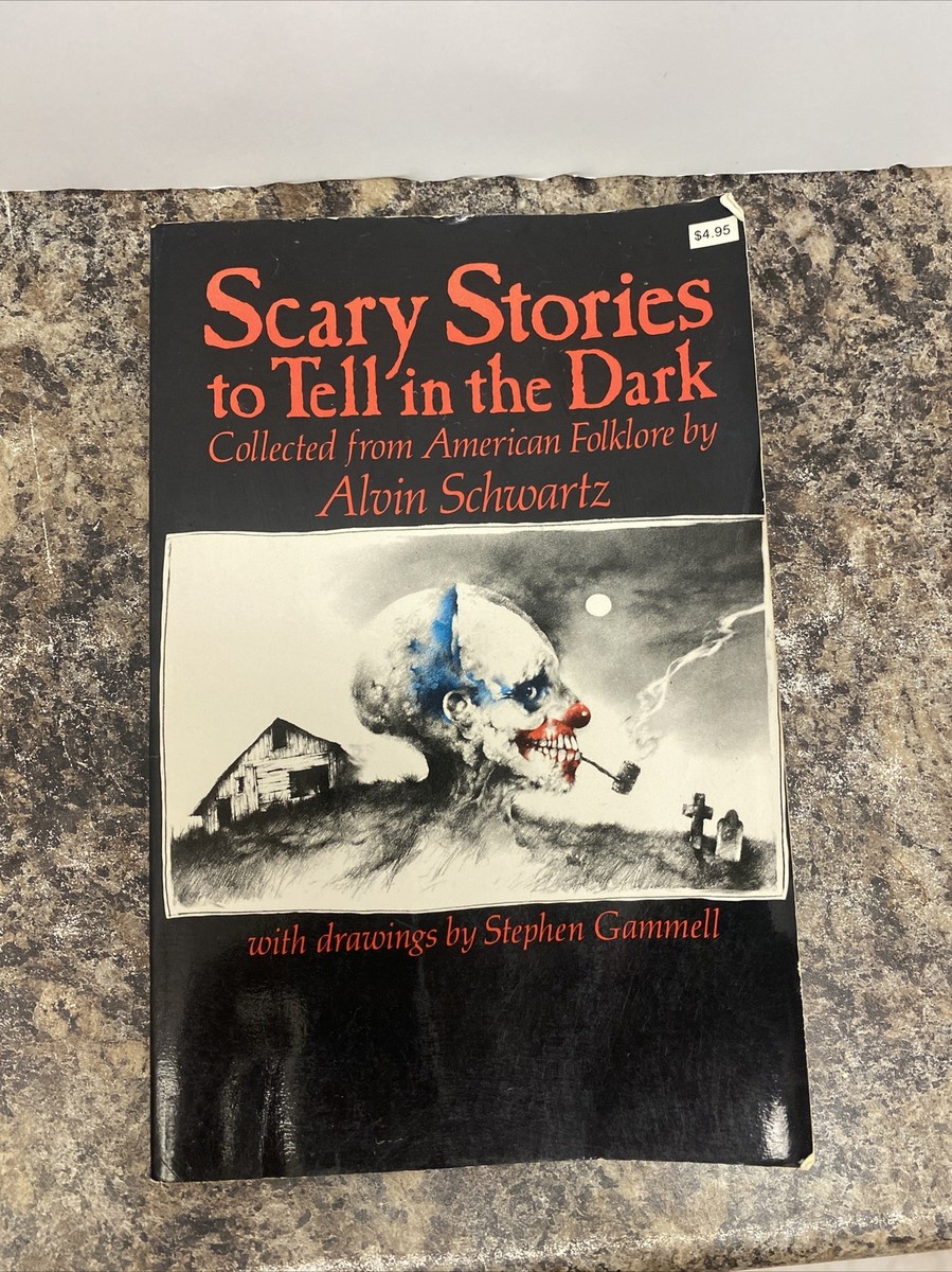 Scary Stories to Tell in the Dark Alvin Schwartz Softcover 1981