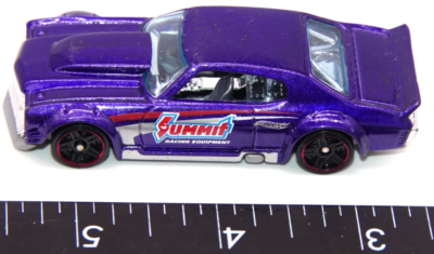 2012 Hot Wheels 1970 Chevrolet Chevelle SS Diecast Car Toy Purple