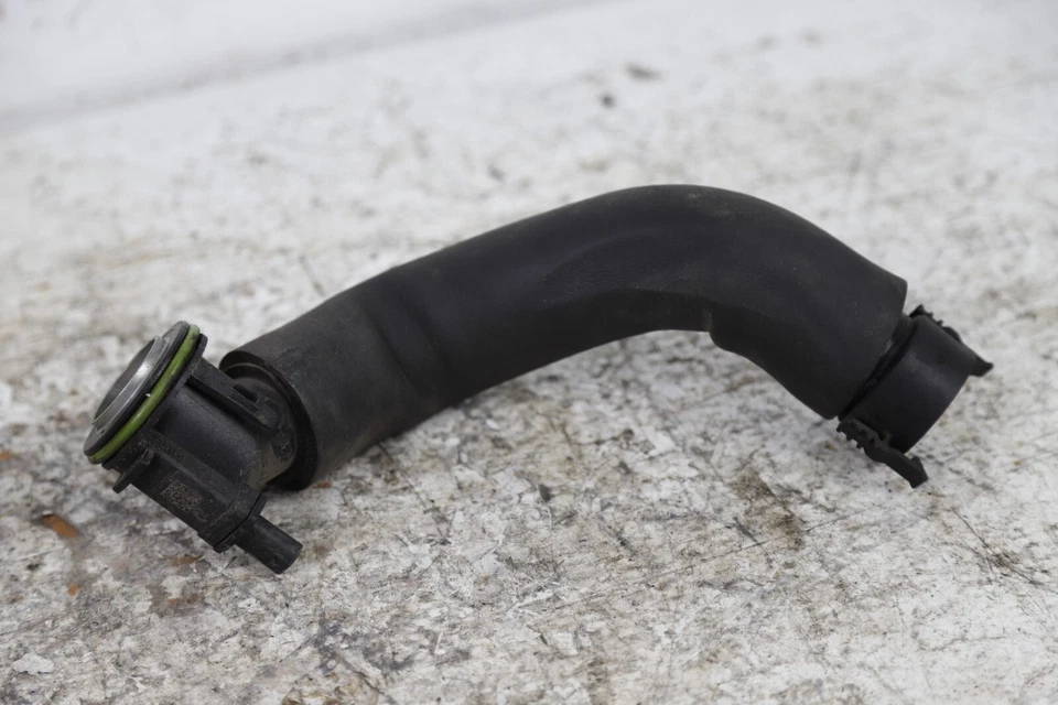 Manguera de ventilación para respirador BMW PCV OEM 12-18 F10 F22 F30 F32 228i 328i Z4 ajuste directo Foto 3 de 4