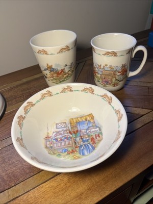 Royal Doulton Bunnykins Schüssel Becher und Becher Keramikwaren alle sauber keine Risse