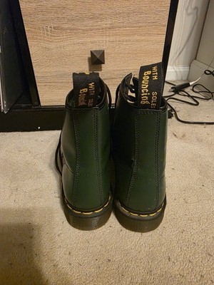 Dr. Martens 1460 Smooth Leather Lace Up Boots - Green, 9  display picture 2