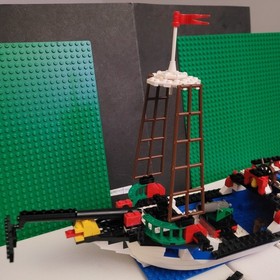 LEGO Armada Flagship 6280 Bow Hull Stern (240 Pieces Total) (1996) Legos VTG 