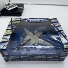 Franklin Mint Precision Models B11 B809 F-14 Tomcat Jolly Rogers Squadron NIB