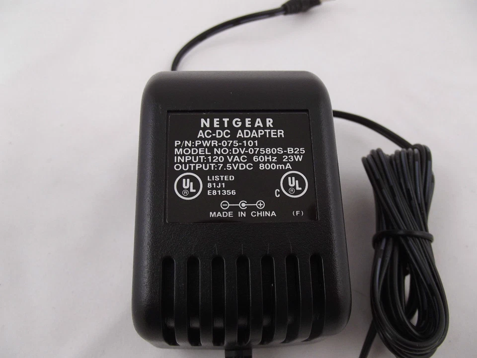 ADAPTADOR AC NETGEAR DV-07580S-B25 PWR-075-101 7.5VDC 800mA 1-5 Foto 2 de 4
