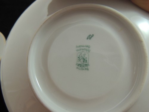 Schumann Mandarin Bavaria Cup and Saucer Set of 4 - Picture 7 of 8
