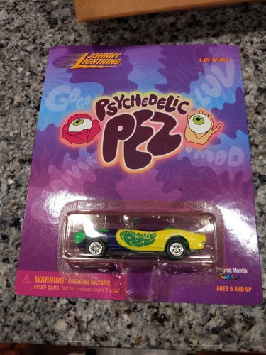 Johnny Lightning Psychedelic Pez 1968 Camaro W/Rubber Tires HTF - Picture 5 of 6