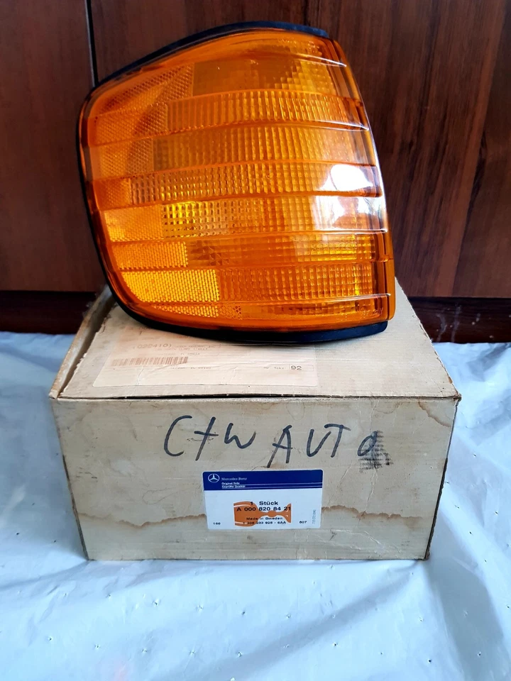 MERCEDES W126 560SEL 420SEL TURN SIGNAL RIGHT BOSCH NEW 1305233925 BOSCH — 第 2/4 张图片