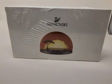 Swarovski 2010 León 🦁 Rey Fondo Puesta de Sol Pantalla Retirada y Nueva en Caja #1075953