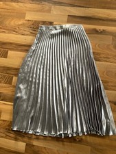 Bershka Rock Gr. S silber Plissee