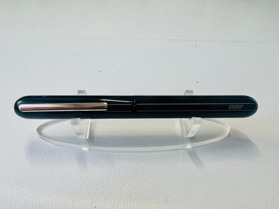 Lamy dialog3 Füllfederhalter Piano Black Goldfeder F sehr guter Zustand mit OVP