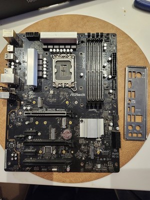 ASRock Z690-C/D5 ATX Motherboard Intel Socket LGA1700 DDR5 (No WiFi) Some Wear