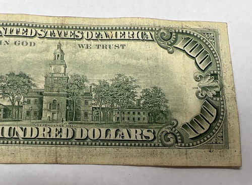 1977 $100 Federal Reserve Note Seal/Serial Number Offset Error Circulated Note - Picture 6 of 6