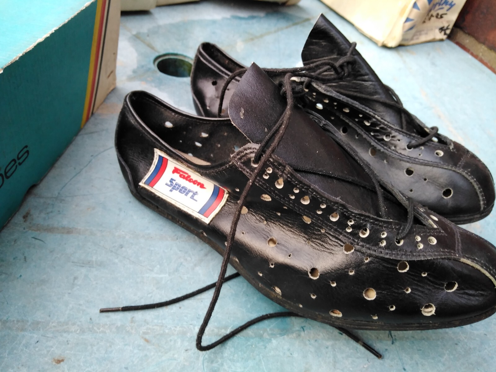 NOS cycling shoes 5 pairs choice 5 6 39 40 41 leather 60s 70s 80s