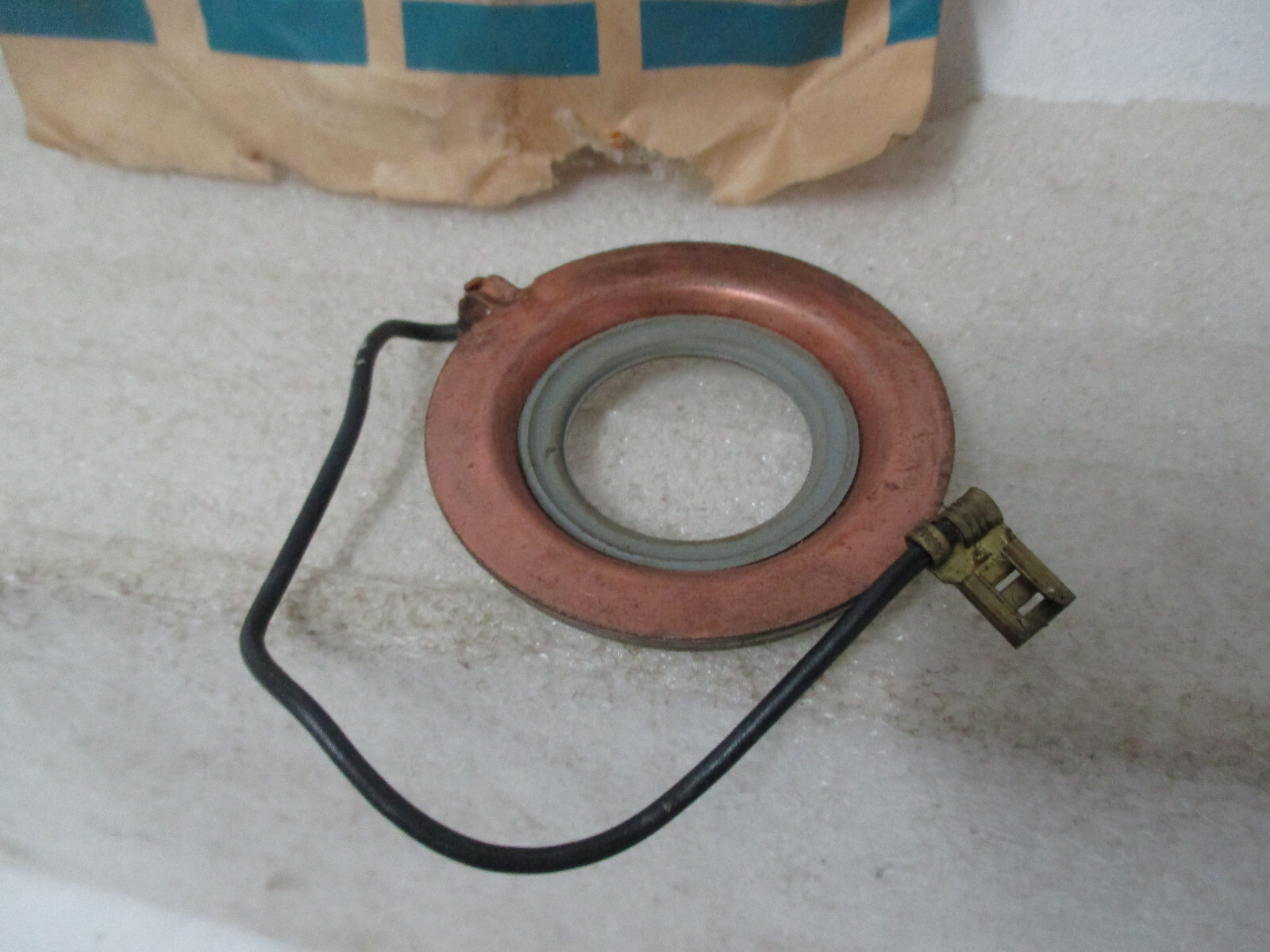 Mopar NOS 6566 Ply Dodge Chry ABC Body Horn Contact Ring & Feed