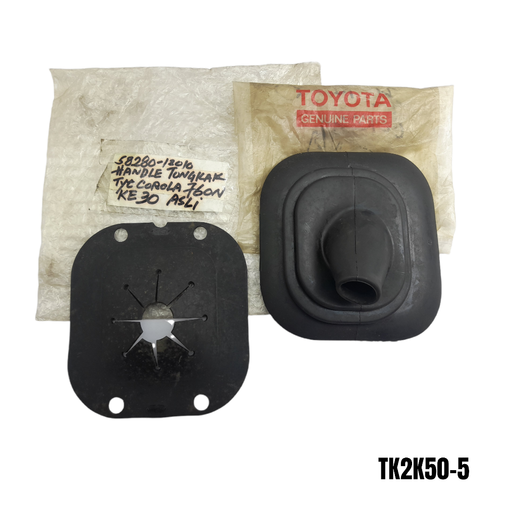 Fits For Toyota Corolla 76–79 Boot Shift Select Lever NOS Genuine