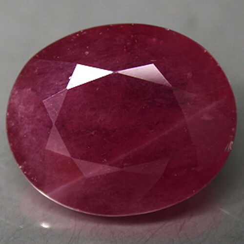 Masterpiece Collection: Oval Faceted Genuine Bright Red Ruby (5x3mm to 7x5mm) - Picture 1 of 1
