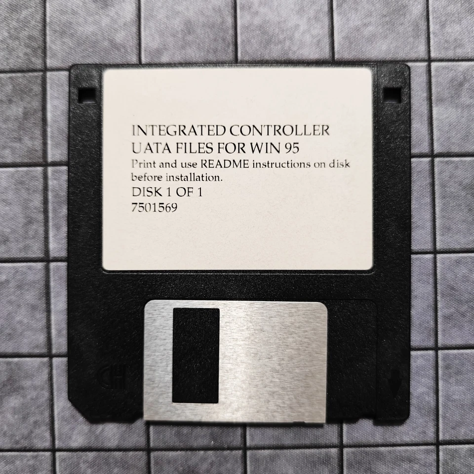 Microsoft Windows 95 Ultra Integrated Controller ATA Files Floppy Disk 3.5" - Image 2 of 4