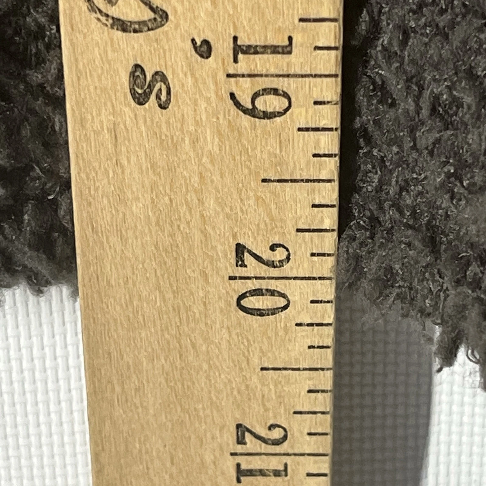 beyond-yoga all the feels cropped raglan soft cozy sweater
