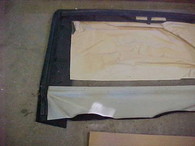 VENTANA CORTINA TRASERA SUPERIOR CONVERTIBLE FOMOCO ORIGINAL 65 66 FORD XL MERCURY Foto 2 de 4