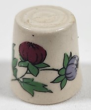 Vintage Porcelain Flower Buds/Floral Thimble