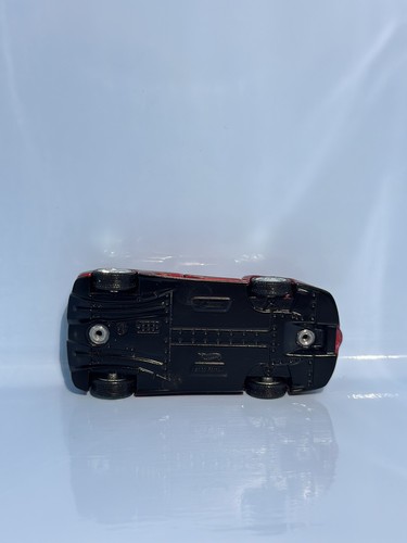 Hot Wheels Enzo Ferrari FAO Schwarz RED HTF 1:64 Real Riders Mint Loose - Picture 5 of 5