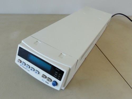 ThermoQuest AS-2000 CU Gas Cromatografo Autocampionatore Controller - Foto 1 di 12