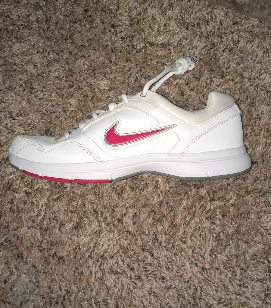 Prestigio Sufijo Automático Nike Women Steady VIII Sneaker Shoe 454481-105 US Sz 8 White Pink/red | eBay