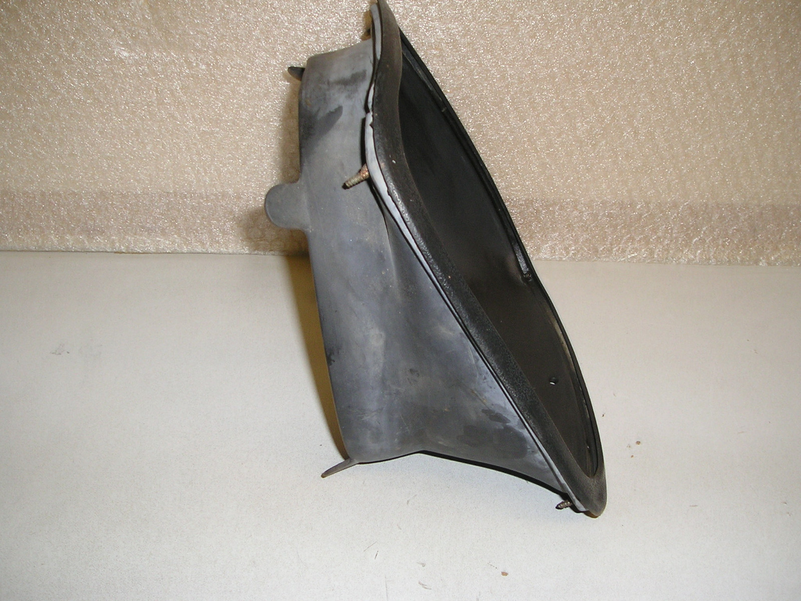 Picture 2 of 3