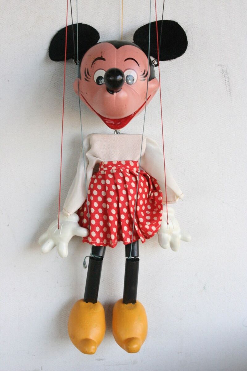 Vintage MINNIE MOUSE Marionette Puppet in Original Box Vintage MINNIE MOUSE Marionette Puppet in Original Box
