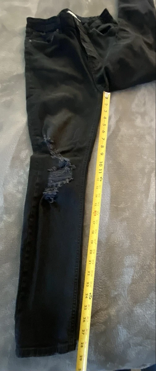 Pantalones de mezclilla ajustados Forever 21 premium negros talla 30 desgastados para mujer