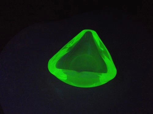 Vintage Mid-Mod Uranium Glass Ashtray Thick & Heavy Maybe Murano