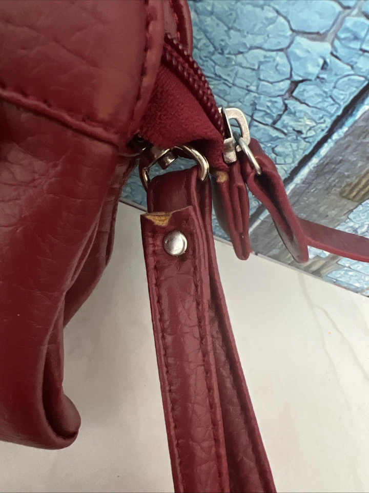 Bolso sin asas con lazo rojo Cartera PVC Muñequera Cremallera Múltiples bolsillos Arco grande Foto 3 de 4
