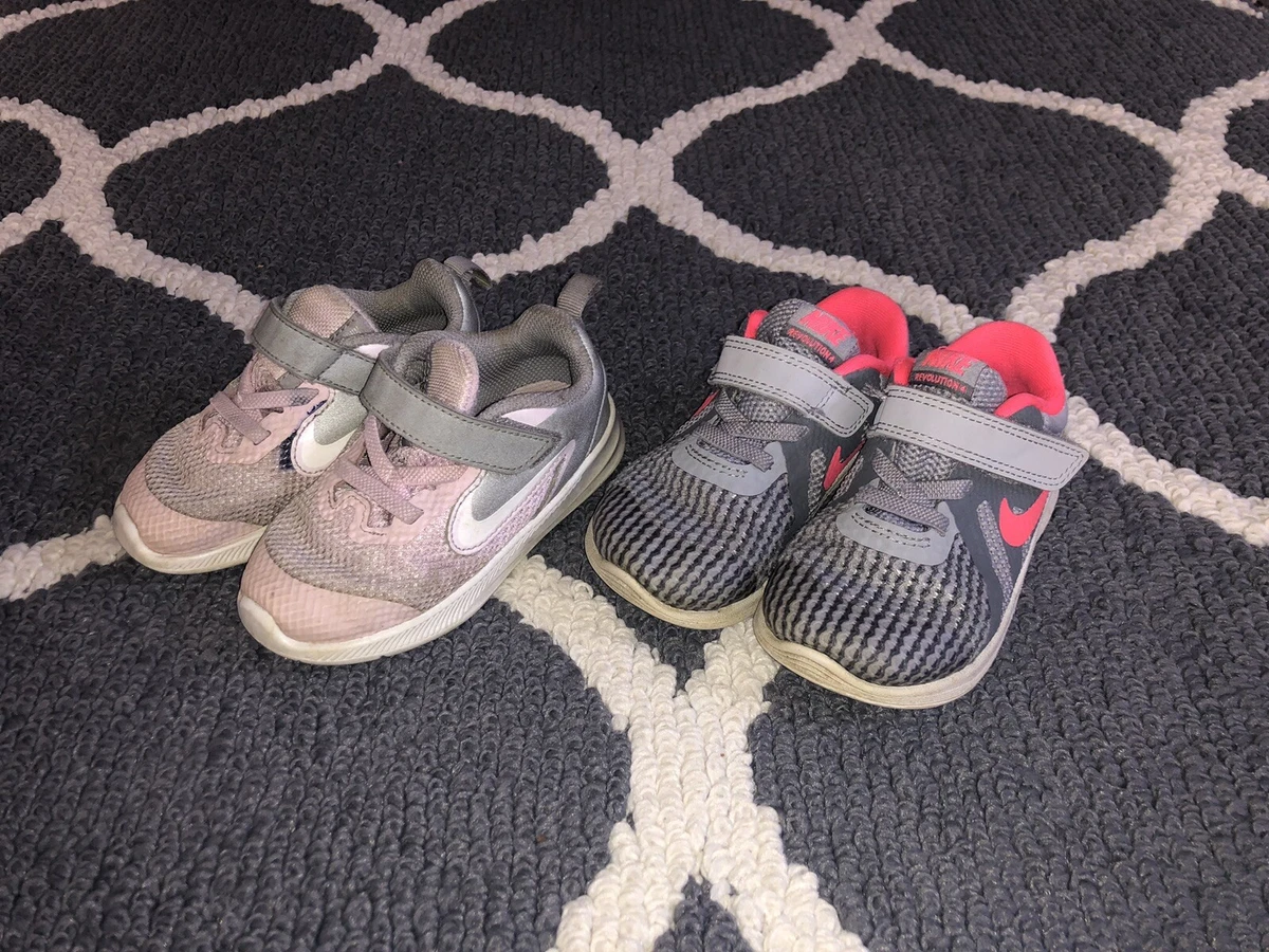 Size 3 baby 2025 girl nikes