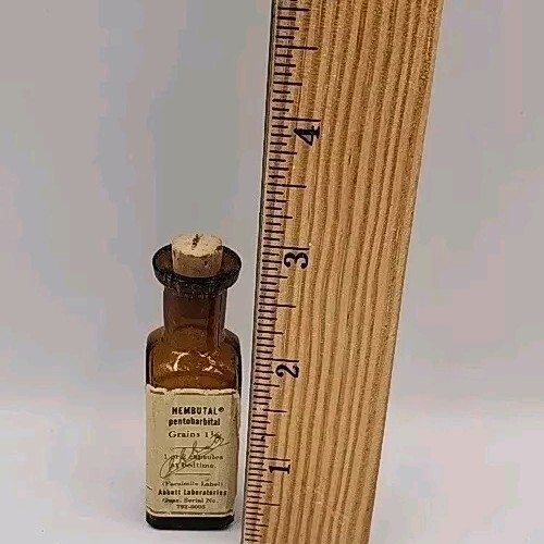 Antike Flasche NEMBUTAL Pentobarbital von Abbott Laboratories, leer - Bild 7 von 8