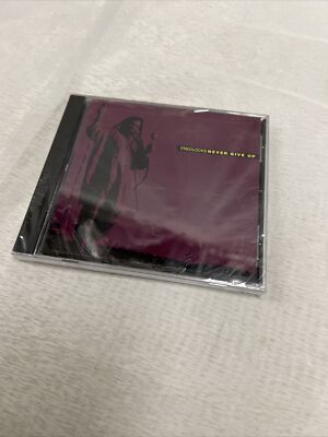 Fredlocks*   Never Give Up CD, 1998 VP Records, Roots Reggae