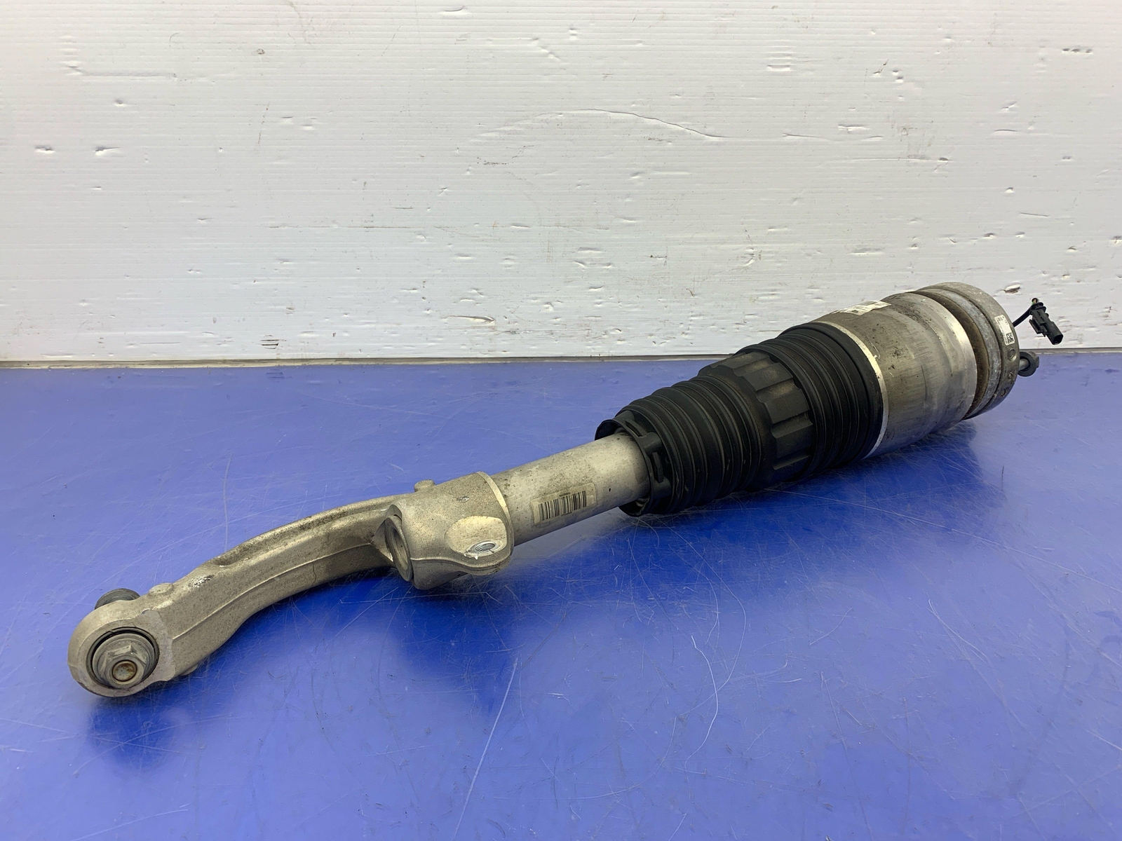 2017-2020 MASERATI LEVANTE 3.0L FRONT RIGHT AIR STRUT SHOCK ABSORBER *63K*