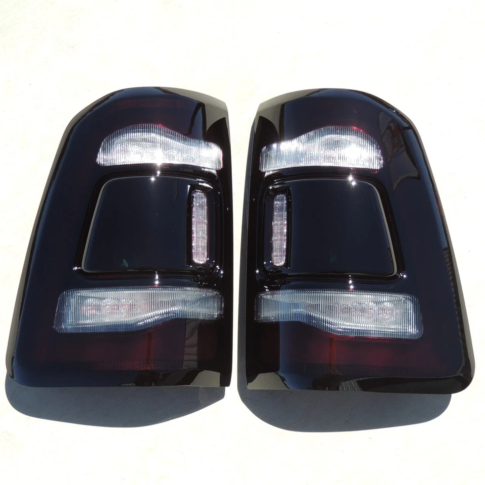 Luces traseras ahumadas Ram 1500 (2019-2024) ¡Con LED BLIS!🔥 Dodge TRX tintadas personalizadas Foto 4 de 4