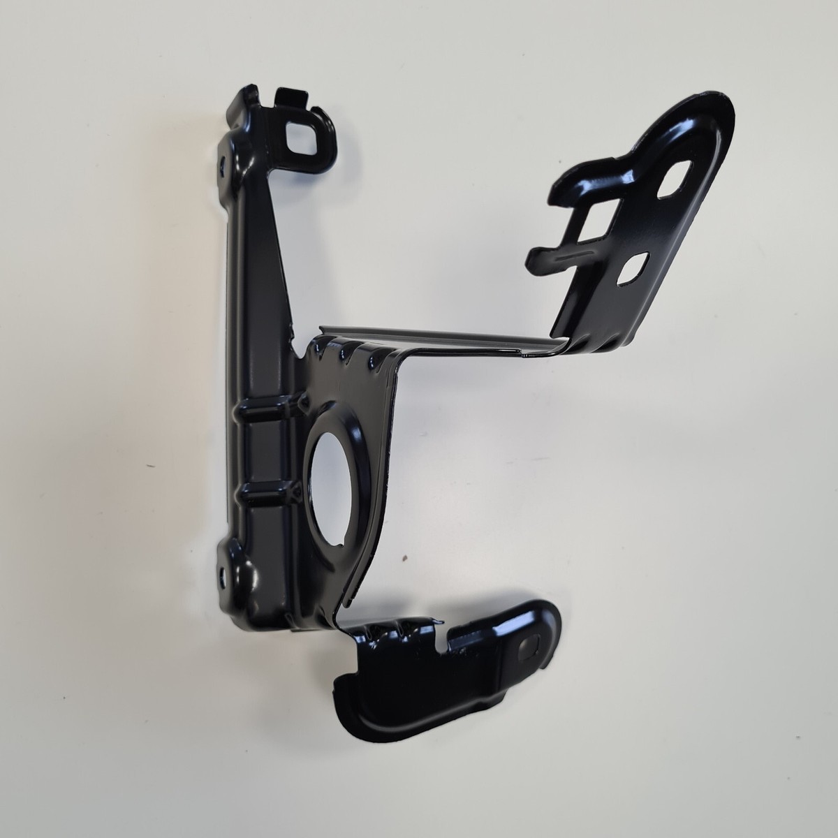 41357267327 BRAND NEW OEM BMW X3 FENDER MOUNT BRACKET LEFT | eBay