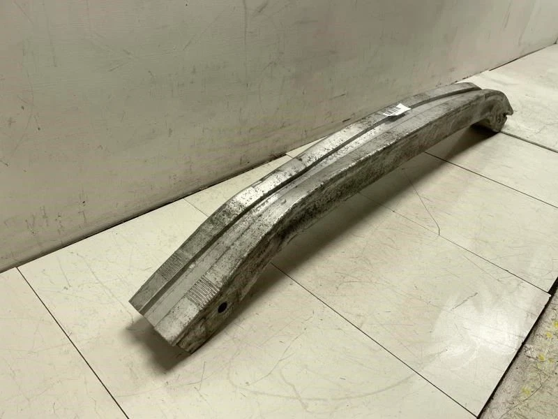 Audi A8L 4.2 Quattro 2003 2005 parachoques delantero refuerzo OEM+ Foto 3 de 4