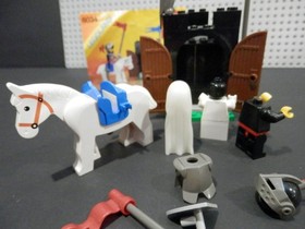 LEGO 6034 Black Monarch's Ghost -Black Knights Castle- With Instructions