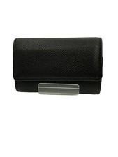 LOUIS VUITTON Multicles 6 Taiga Leather Black Plain Men's Bag
