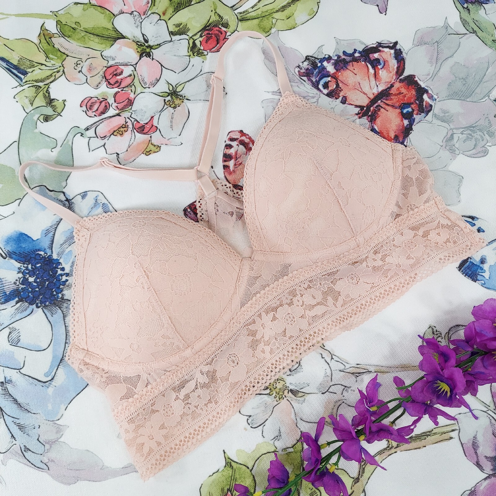 Victoria's Secret Bralette Womens Size Medium Pink Floral Lace Wireless Pullover