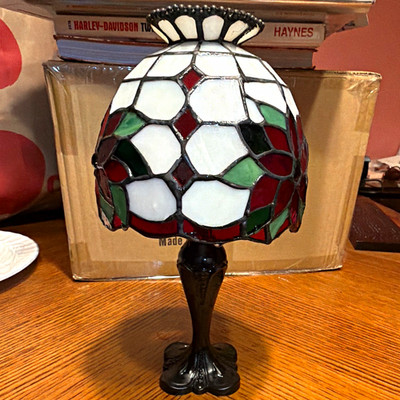 Tiffany Style Stained Glass Floral White/Red Fairy light