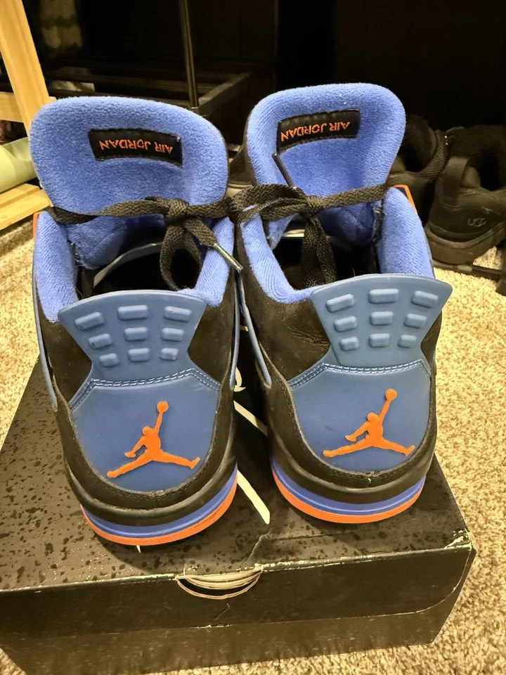 Air Jordan 4 Retro Cavs Talla 11 Foto 4 de 4