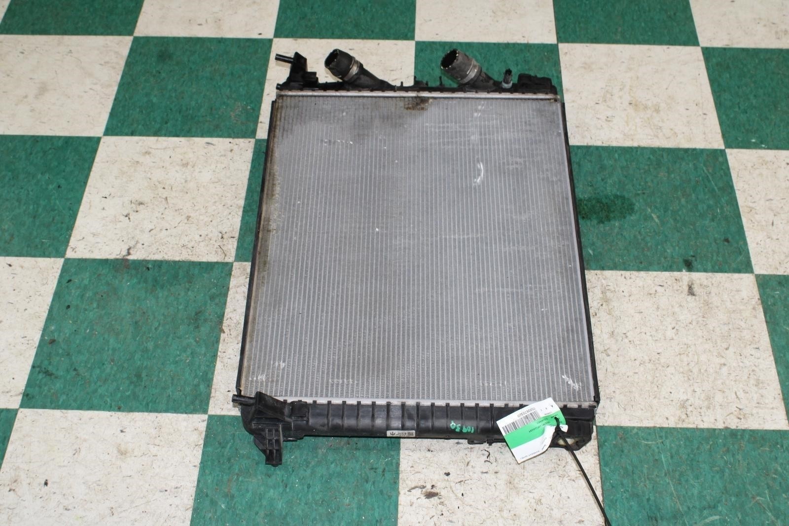 14-17 Ghibli 3.0L Motor Engine Front Coolant Radiator Assembly OEM Factory WTY