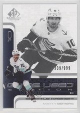 2022 Upper Deck SP Game Used 2001-02 Retro Rookies /999 Matty Beniers #R-11 f4k